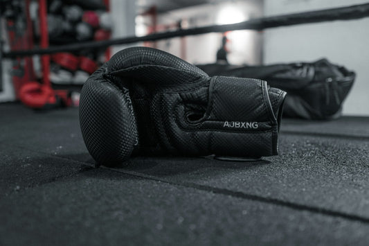 Boxing Glove Sizes Explained: Which Ounces Do You Need?